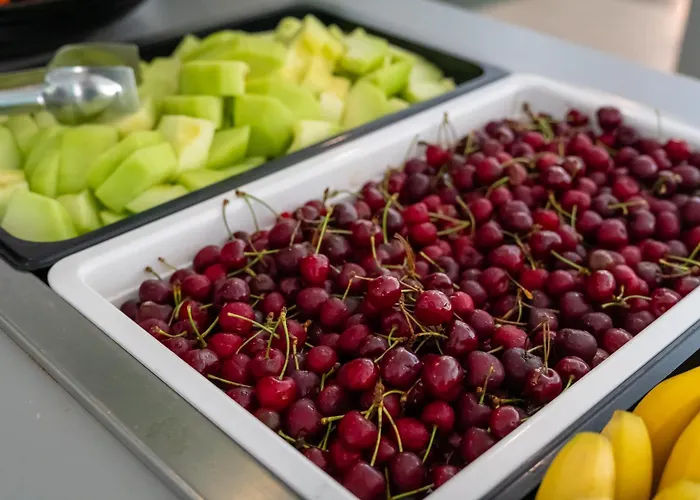 Hotel Mpm Kalina Garden 4*