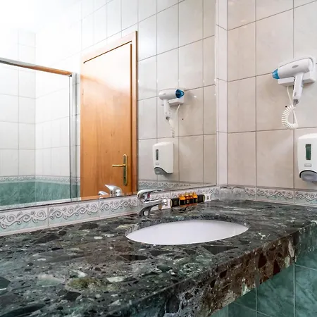 Mpm Kalina Garden Hotel