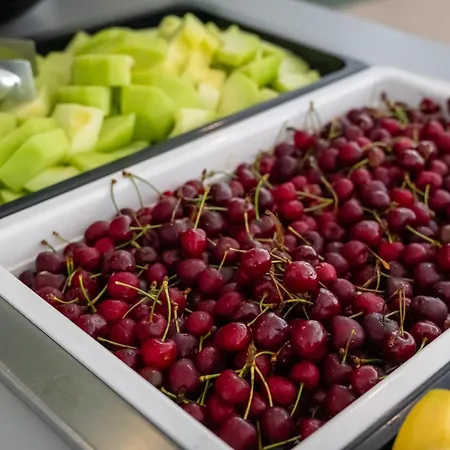 Отель Mpm Kalina Garden - 4*