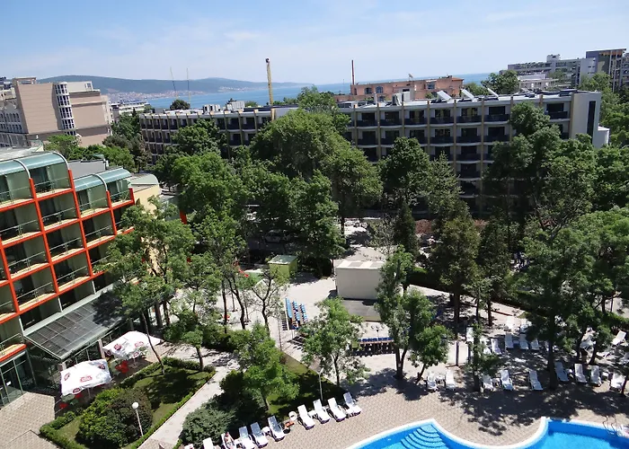 Mpm Kalina Garden ホテル 4*